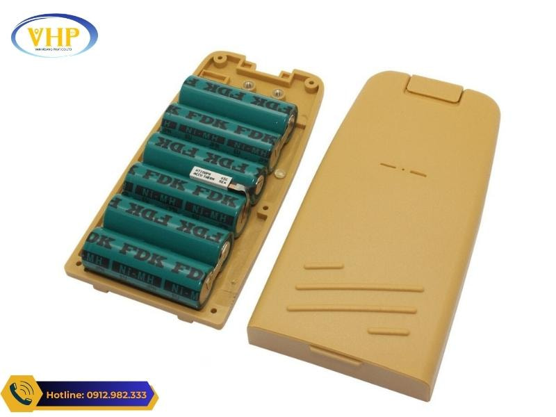 Pin máy toàn đạc Topcon BT-52QA cấu tạo 6 cell pin