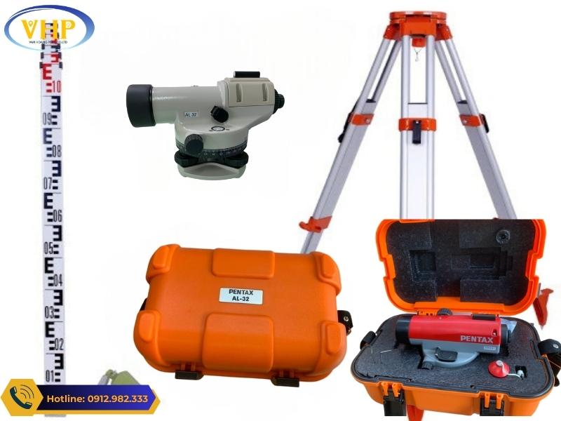 Bộ máy thủy bình Pentax bao gồm máy và phụ kiện