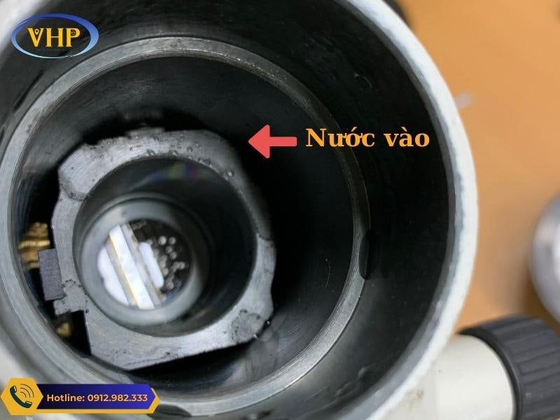 Chất lượng hình ảnh của máy thủy bình sẽ rất mờ cần được xử lý