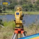 Chân máy toàn đạc điện tử