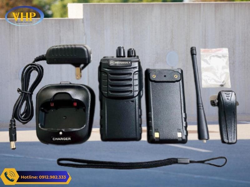 Fullbox máy bộ đàm Motorola GP 728