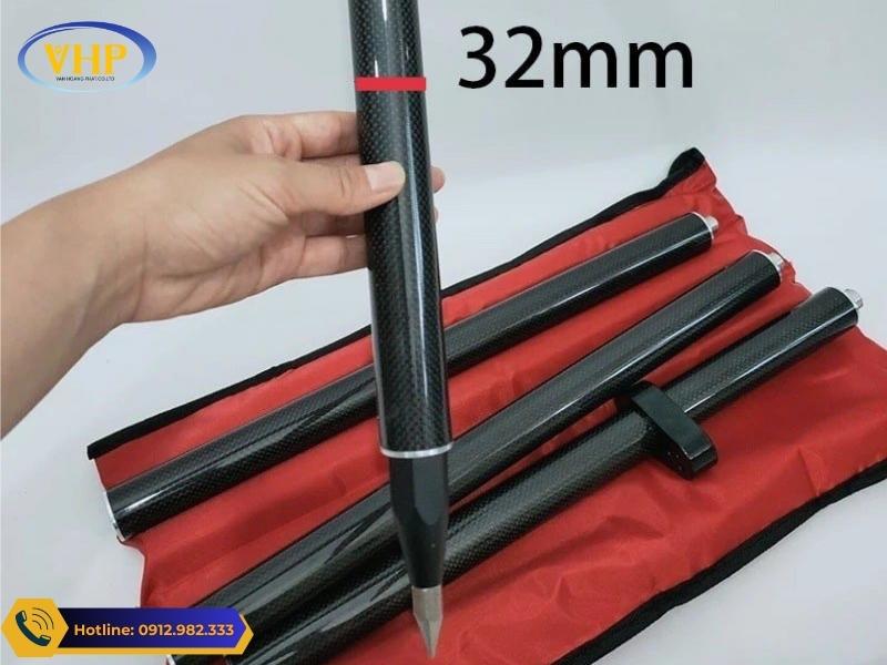 Sào vặn carbon có cấu tạo 4 khúc