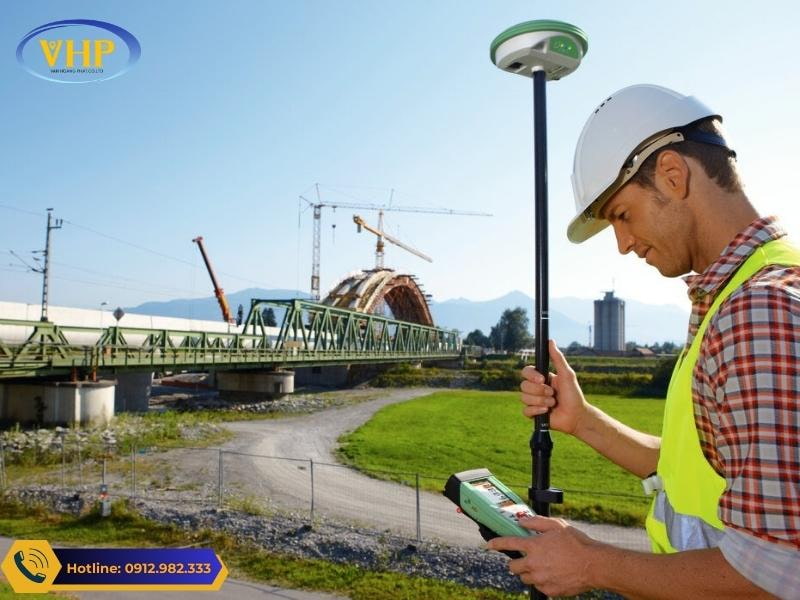 Sử dụng máy GPS RTK đo Chuyển điểm thiết kế ra hiện trường