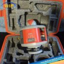 Máy chiếu đứng SOKKIA LV1 chính hãng