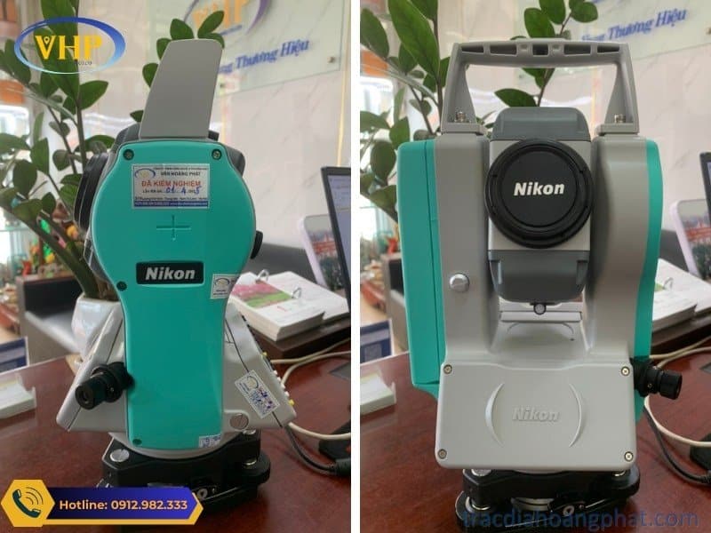 Thiết kế tay xách vát về sau giúp máy đo góc thiên đỉnh thuận tiện