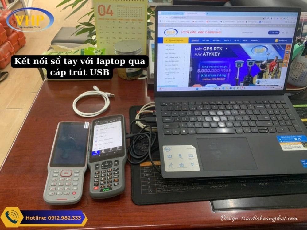 Khởi động sổ tay RTK và kết nối sổ tay với máy tính bằng cáp trút USB