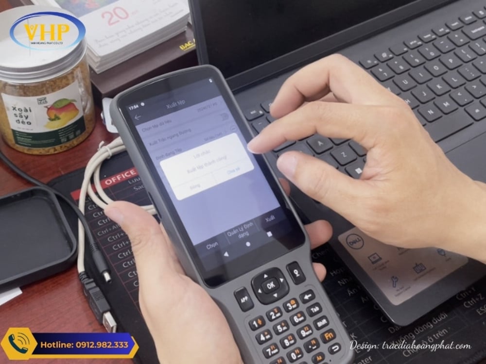 Xuất tệp thành công trên sổ tay của máy GPS RTK